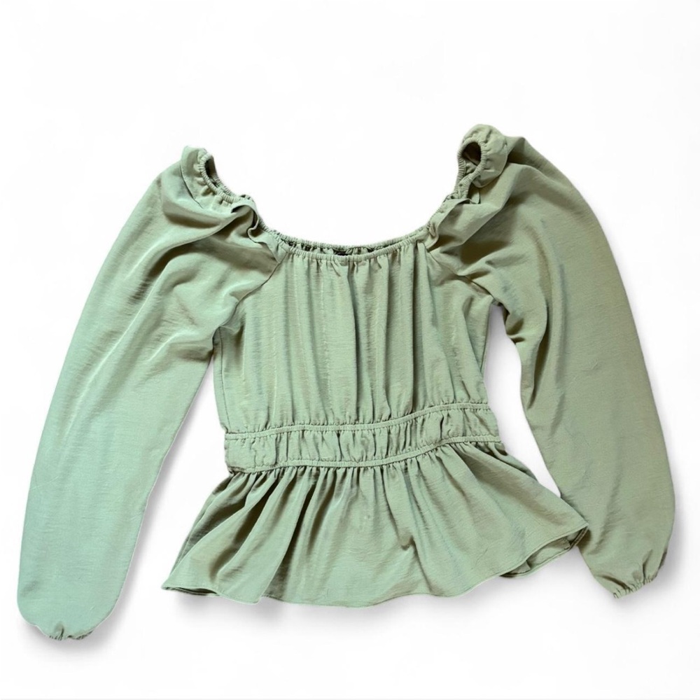 Nine West Light Green Long Sleeve Blouse Medium